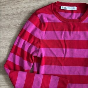 red and pink cropped zara sweater ❤️💕